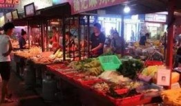 夏湾夜市街爆料案件最新,警方全力追查中